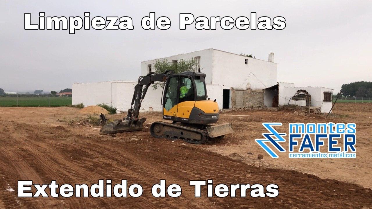 Limpieza de parcelas y extendido de tierras MontesFafer