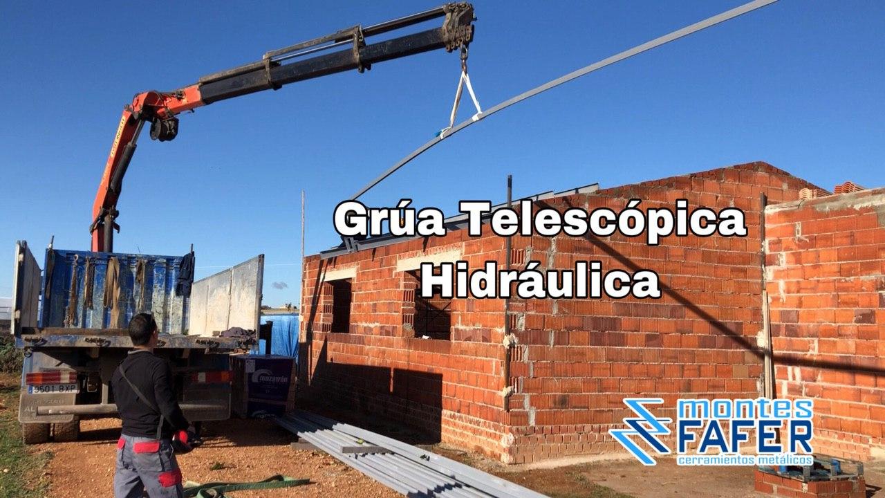 Trabajos con grua hidraulica MontesFafer