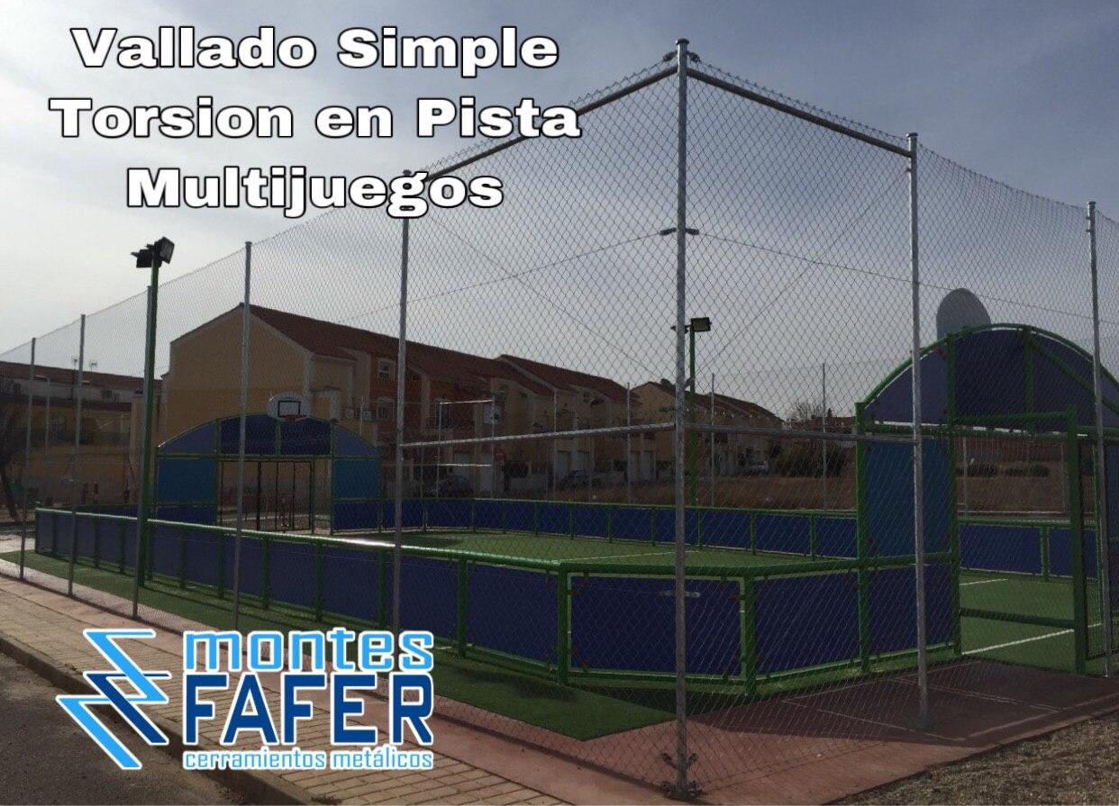 Vallado simple torsión en pista multijuegos MontesFafer