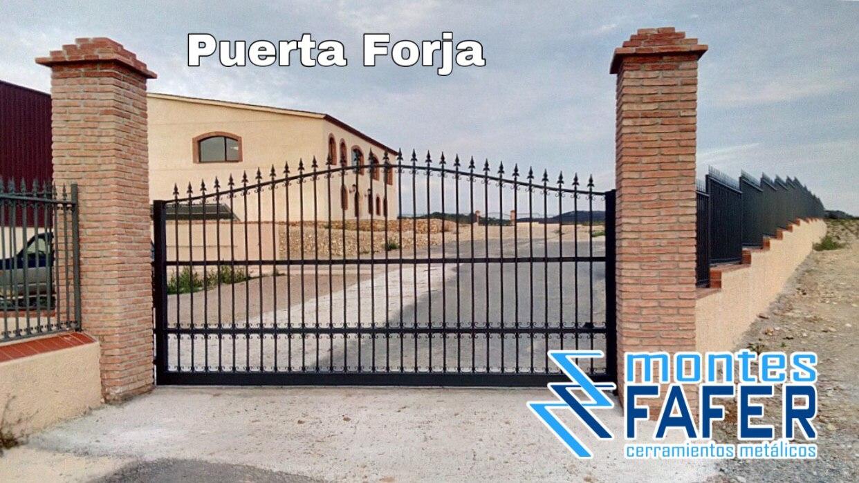 Puerta de Forja MontesFafer